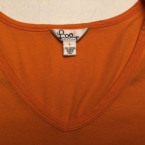 Lilly Pultitzer Orange V-Neck Tee, size L